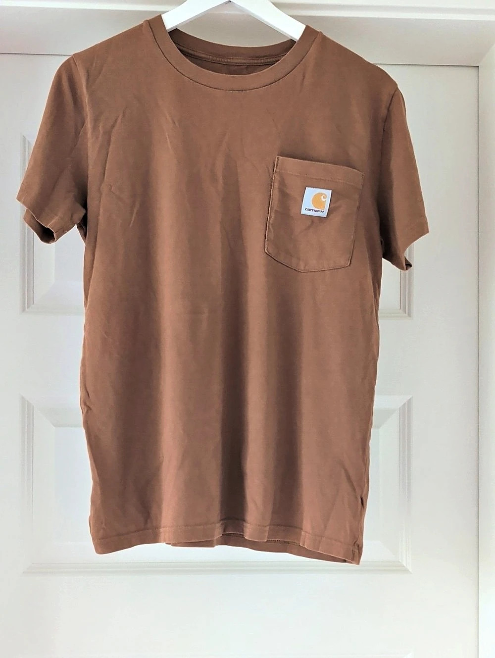 Carhartt Pocket T-Shirt in Brown Size Medium